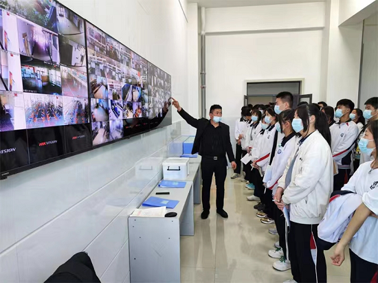 临沂市信息工程学校举办“餐厅开放日”活动，家校共筑食安防线